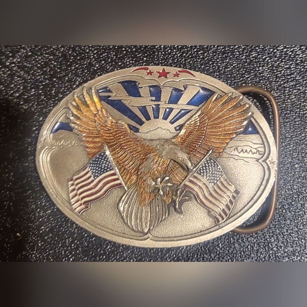 American eagle belt buckle